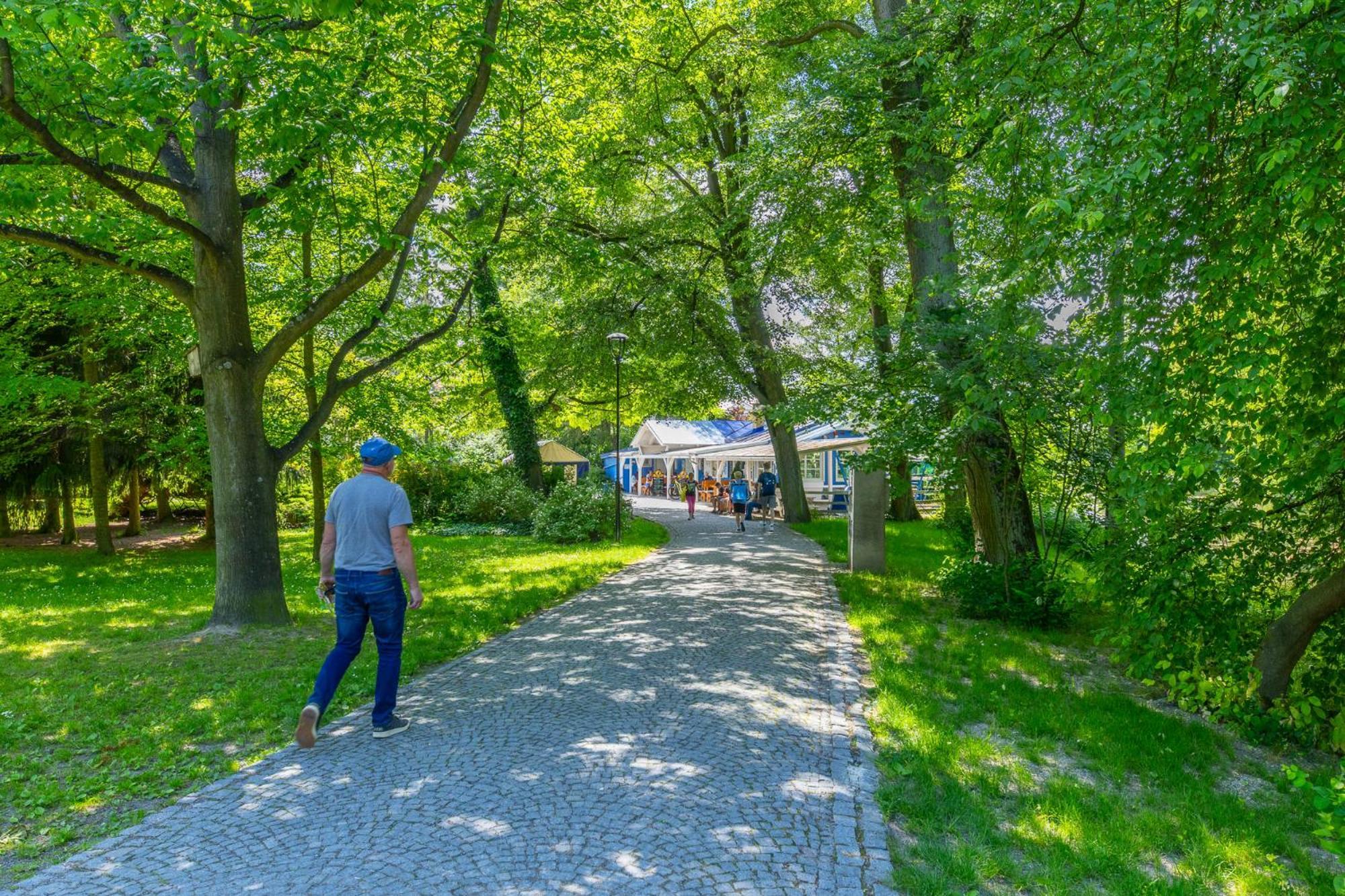 Hotel Pivovar Polička Buitenkant foto