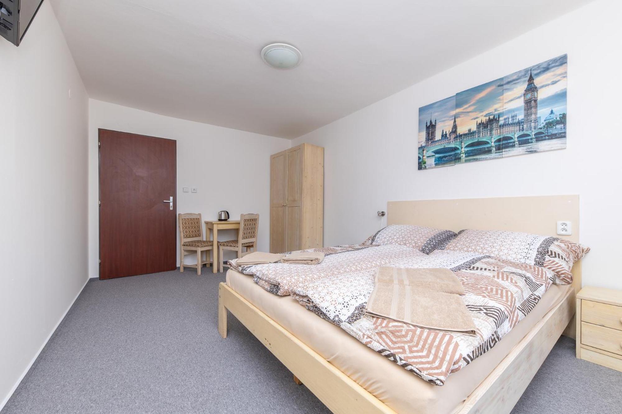 Hotel Pivovar Polička Buitenkant foto